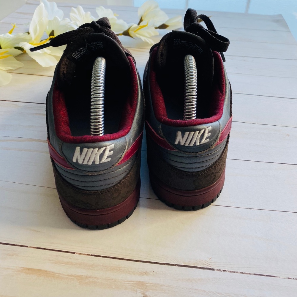 Nike Limited Edition Floral Embossed Sneakers_7